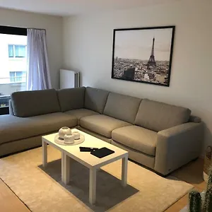  Apartment Ocean Breeze